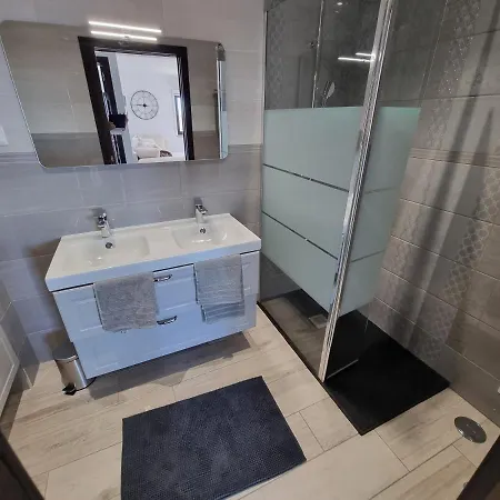 Apartment Com Terraco E Vistas *